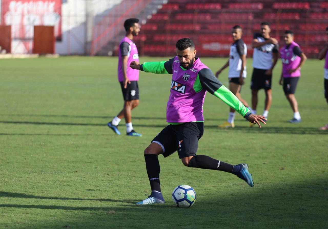 Brasileirão: Já em SP, Vozão finaliza preparação para confronto diante do Palmeiras