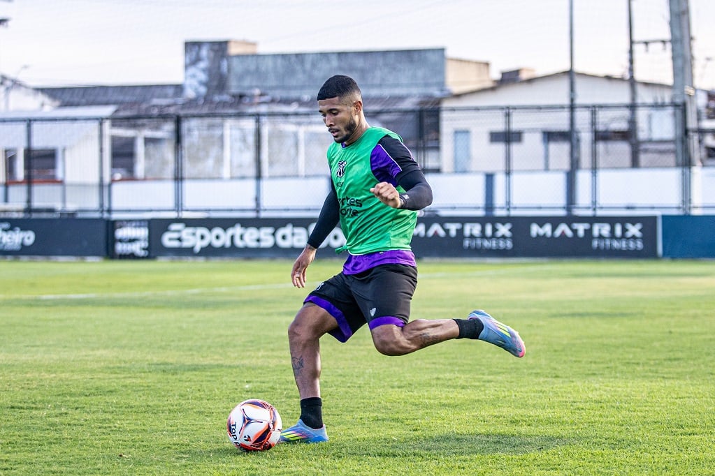 Novo reforço do Time do Povo, Fernado projeta um 2026 vitorioso: “Tenho certeza que faremos um grande ano”