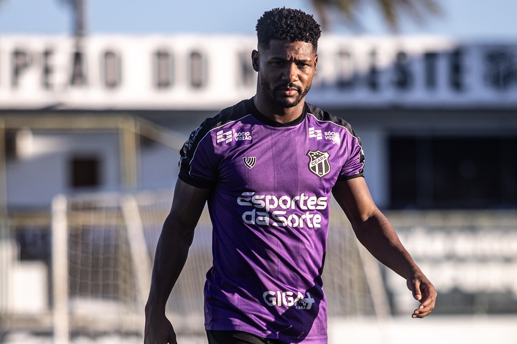 Em Porangabuçu, elenco alvinegro realiza o seu segundo trabalho para enfrentar o Internacional