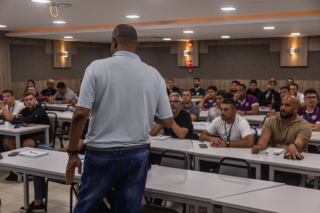Ceará promove capacitação profissional ao corpo técnico das categorias de base
