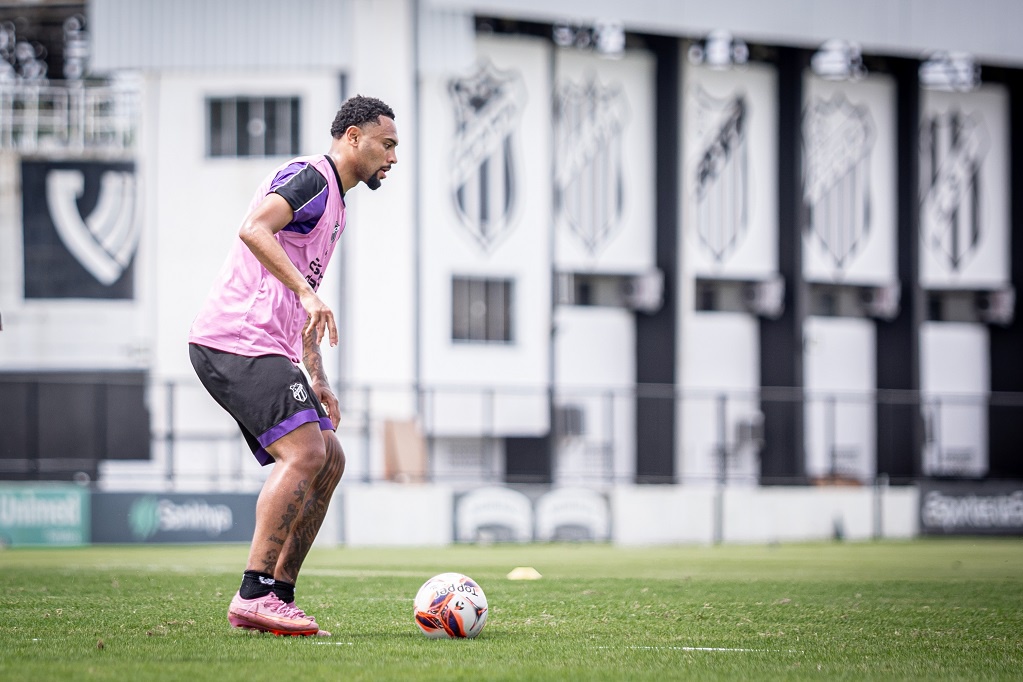 Ceará realiza o penúltimo treino antes do Clássico-Rei da final do Cearense
