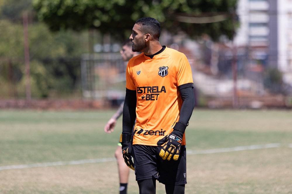 Ceará faz primeiro treino visando a partida contra a Chapecoense