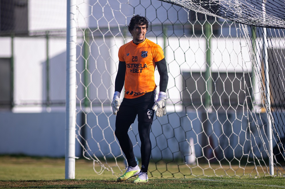 Na véspera do jogo contra o Sport, Richard fala sobre o confronto diante da equipe pernambucana