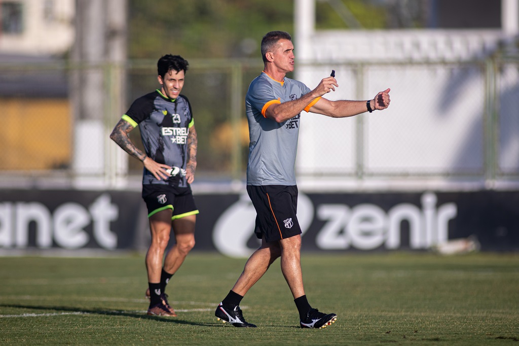 Depois de vitória diante do Sport, Vagner Mancini salienta importância do resultado para a sequência do Campeonato Brasileiro