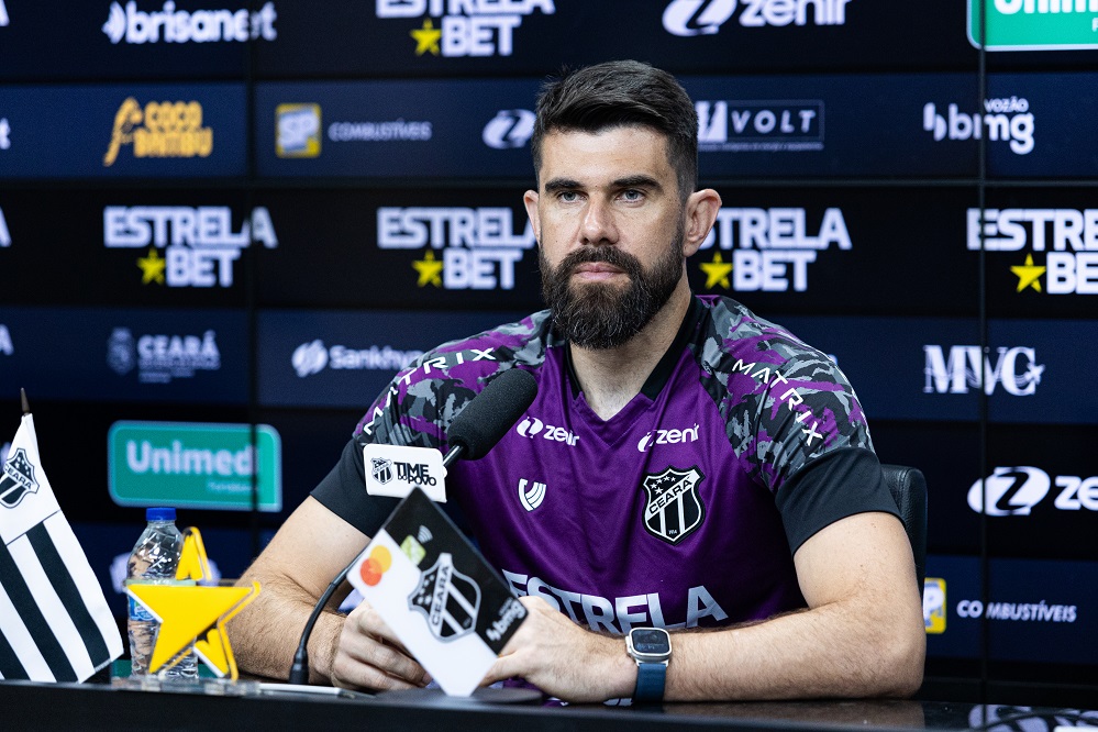 Fernando Miguel destaca apoio do torcedor alvinegro para o Clássico-Rei: “Eles fazem a diferença em nosso favor”