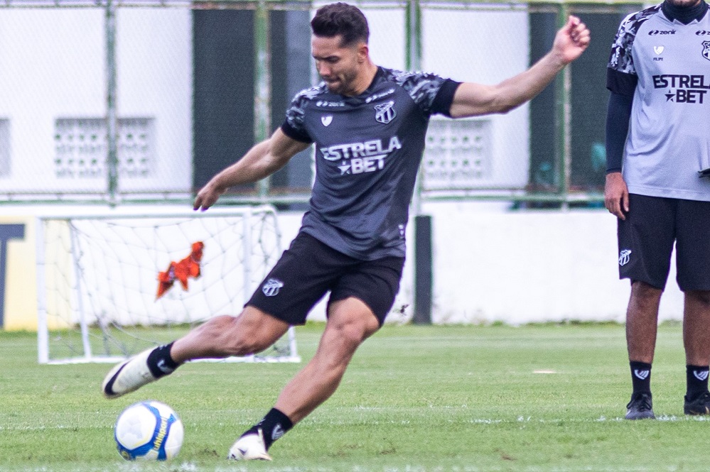 Ceará faz último treino para estreia no Campeonato Brasileiro