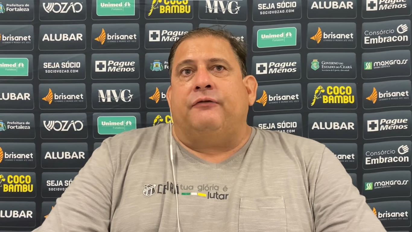 Após sétima vitória fora de casa pelo Brasileirão, Guto Ferreira analisa momento da equipe