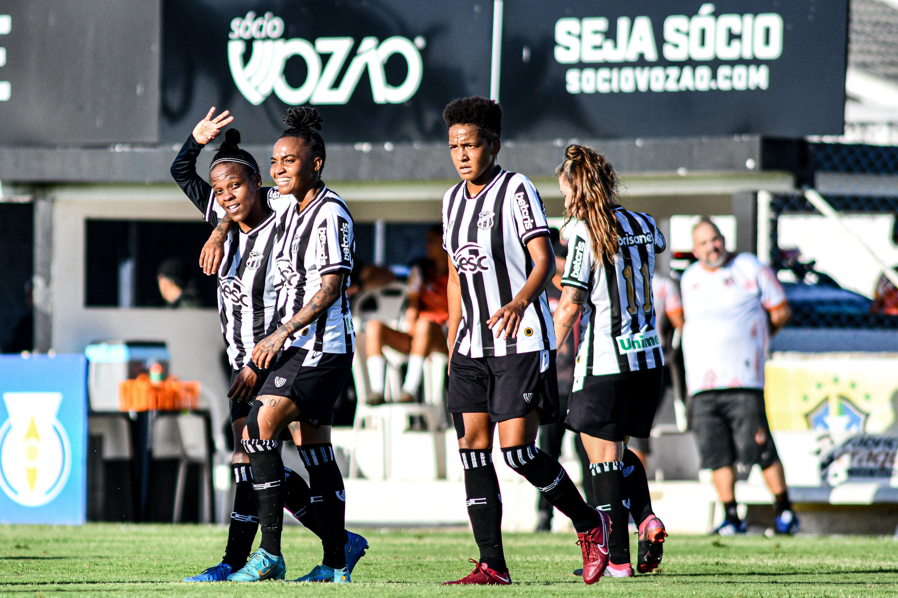 Com hat-trick de Michele Carioca, Ceará vence a UDA/AL por 4x0 e se garante nas quartas da Série A2
