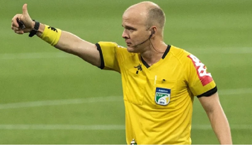 Árbitro alagoano Denis Ribeiro Serafim apita o duelo entre Juventude/RS e Ceará