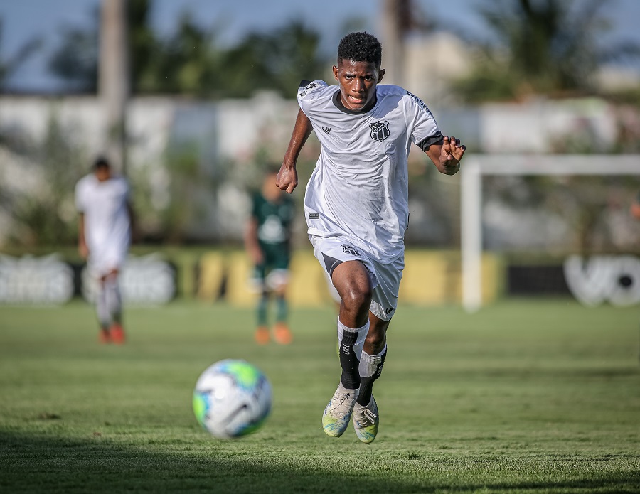 Sub-17: Ceará goleia São Gonçalo e avança invicto para segunda fase do Cearense
