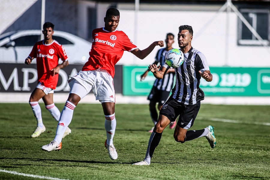 Corinthians empata com Internacional na segunda rodada do Brasileirão Sub-20