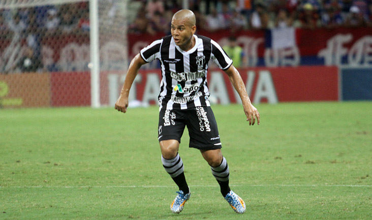 "Nós também nos cobramos", ressalta Fernandinho