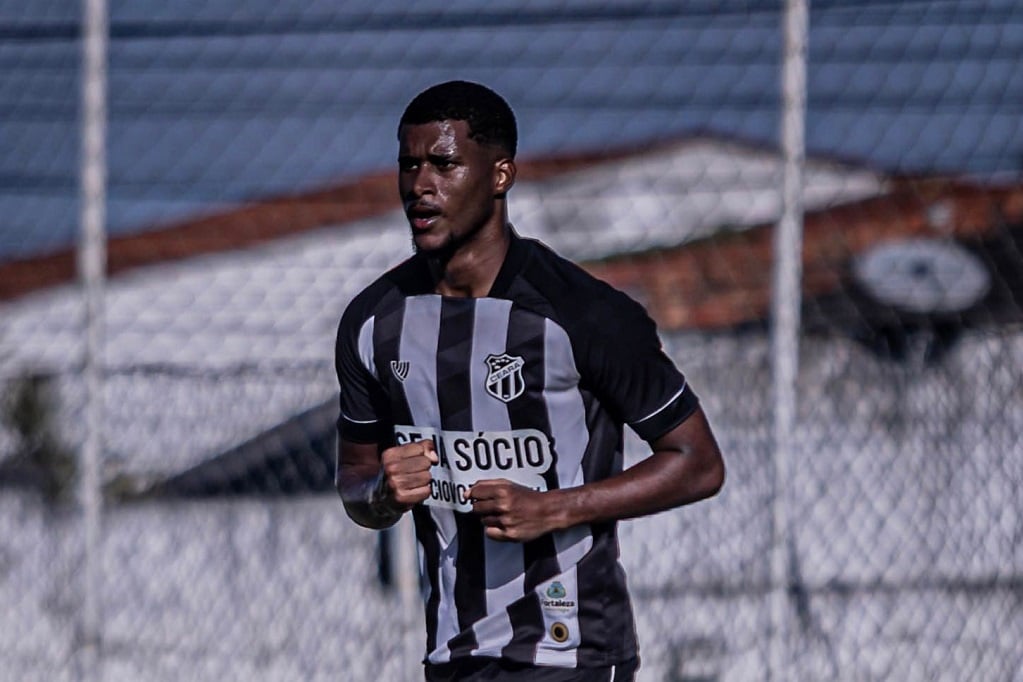 Sub-20: Centroavante Gabriel Amaral celebra gols marcados na estreia do Campeonato Cearense: “Muito importante”