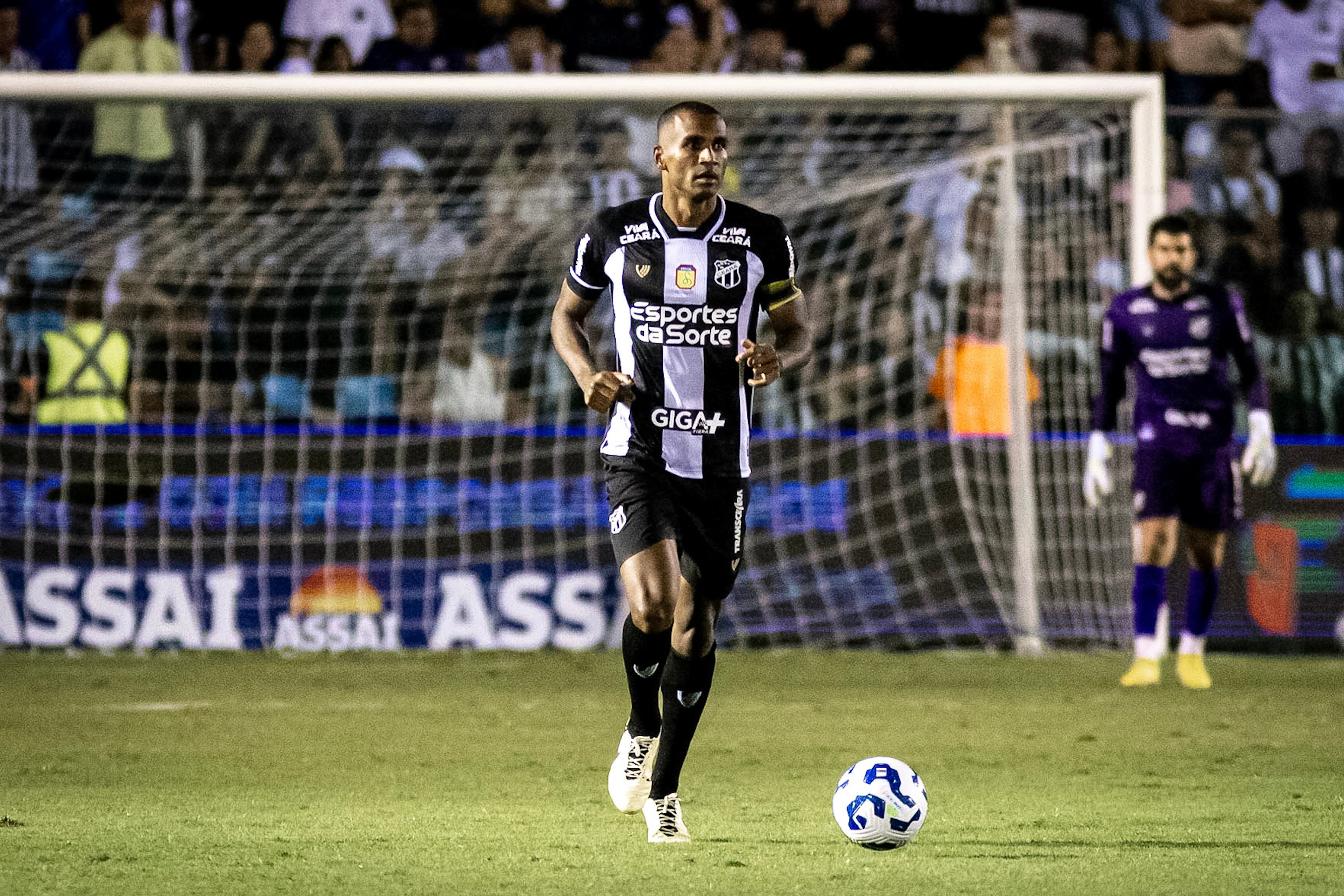 Camp. Brasileiro: Com gol de Marllon, Ceará supera Vitória por 1 a 0