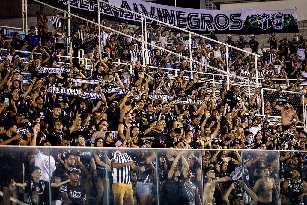 Saiba como adquirir ingressos para Ceará x Horizonte no dia do jogo