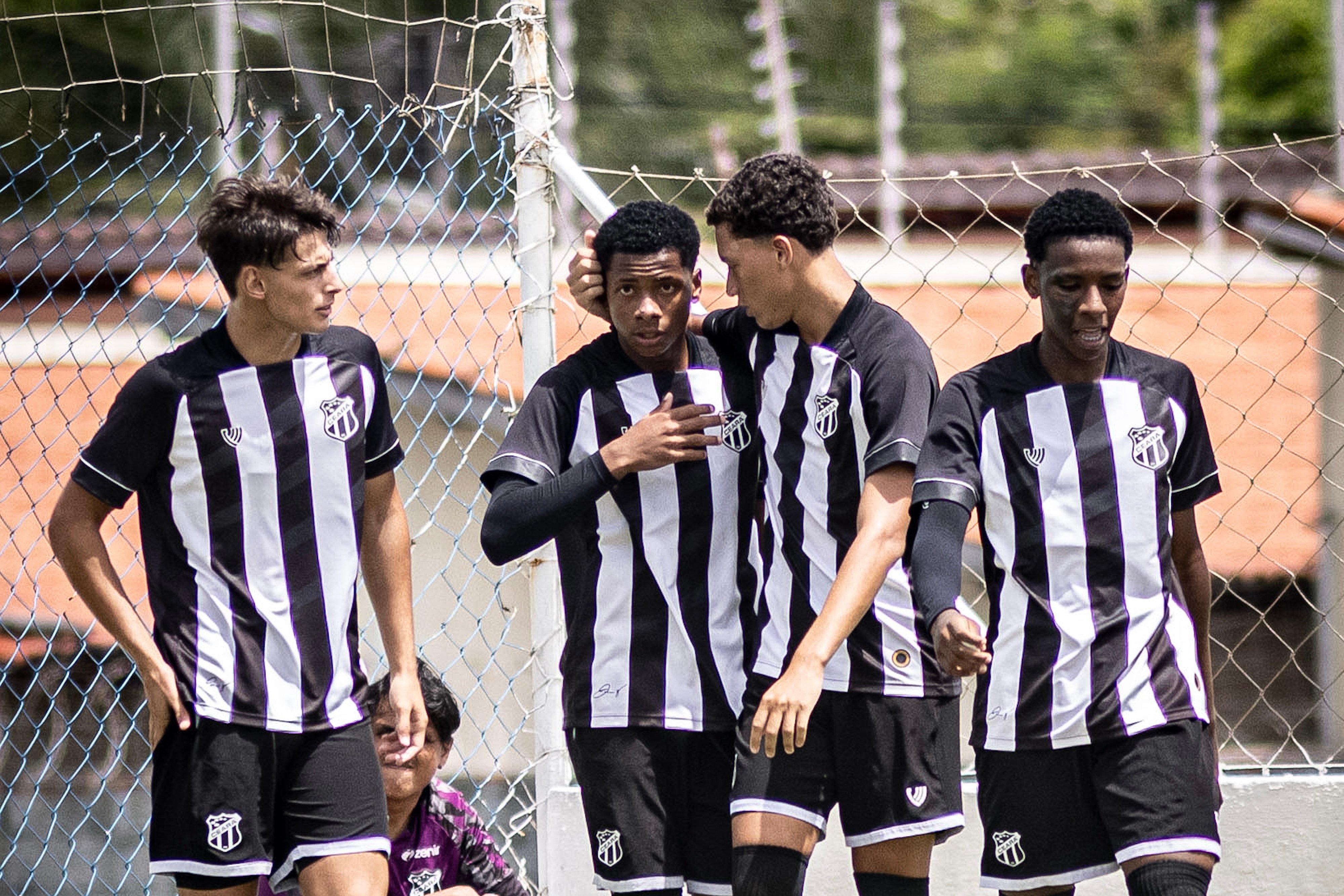 Sub-17: Ceará estreia no Estadual com vitória diante do Acopiara por 3 a 1