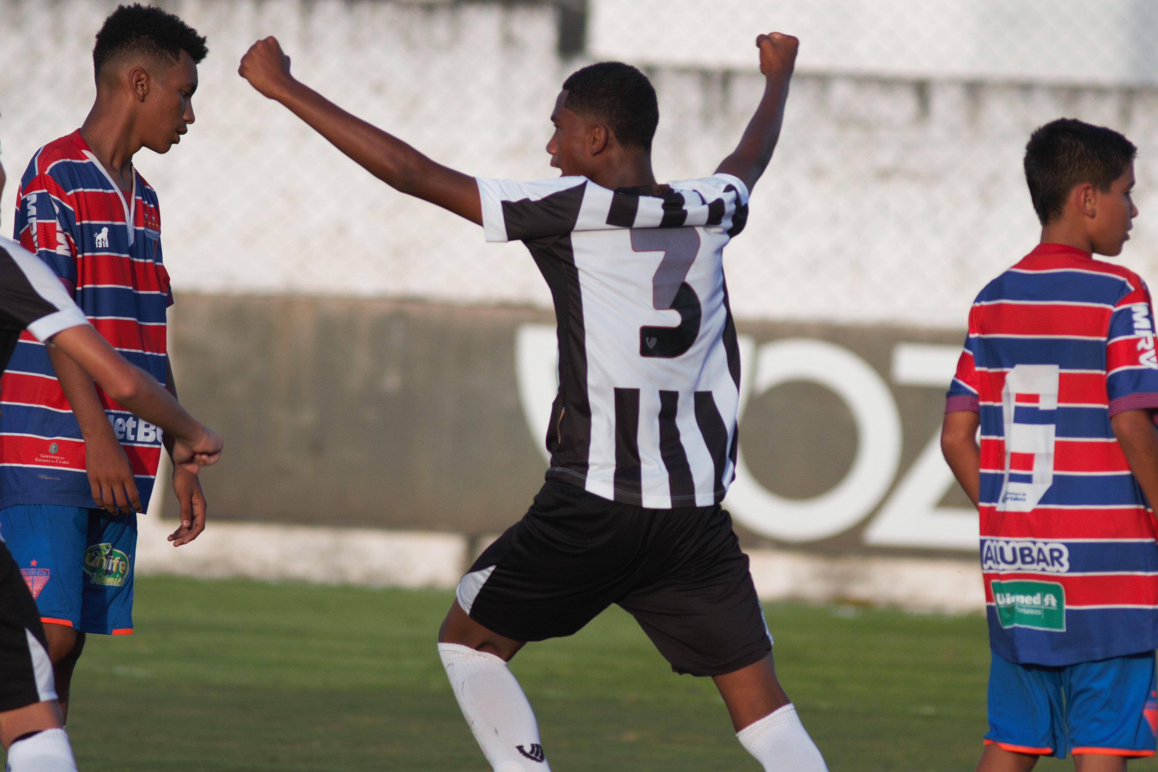 Base: Com gol do zagueiro Caio, Ceará vence o primeiro Clássico-Rei Sub-13 do ano