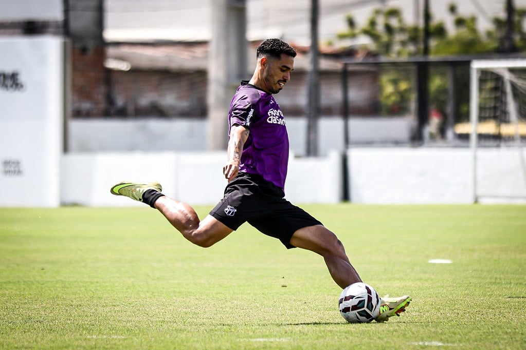 Em CAP, Ceará realiza o seu segundo treinamento para confronto com o Botafogo/SP