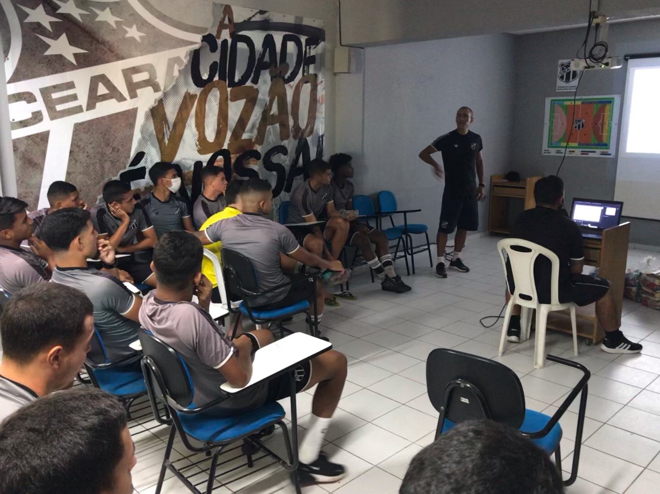 Sub-20: Ceará segue em ritmo intenso de preparação para enfrentar o Flamengo
