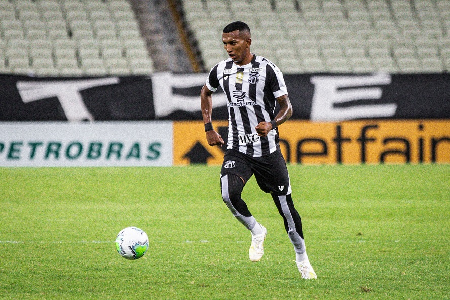 Em coletiva guiada, Léo Chú ressalta o potencial do elenco alvinegro: “Nosso grupo é muito forte e unido”