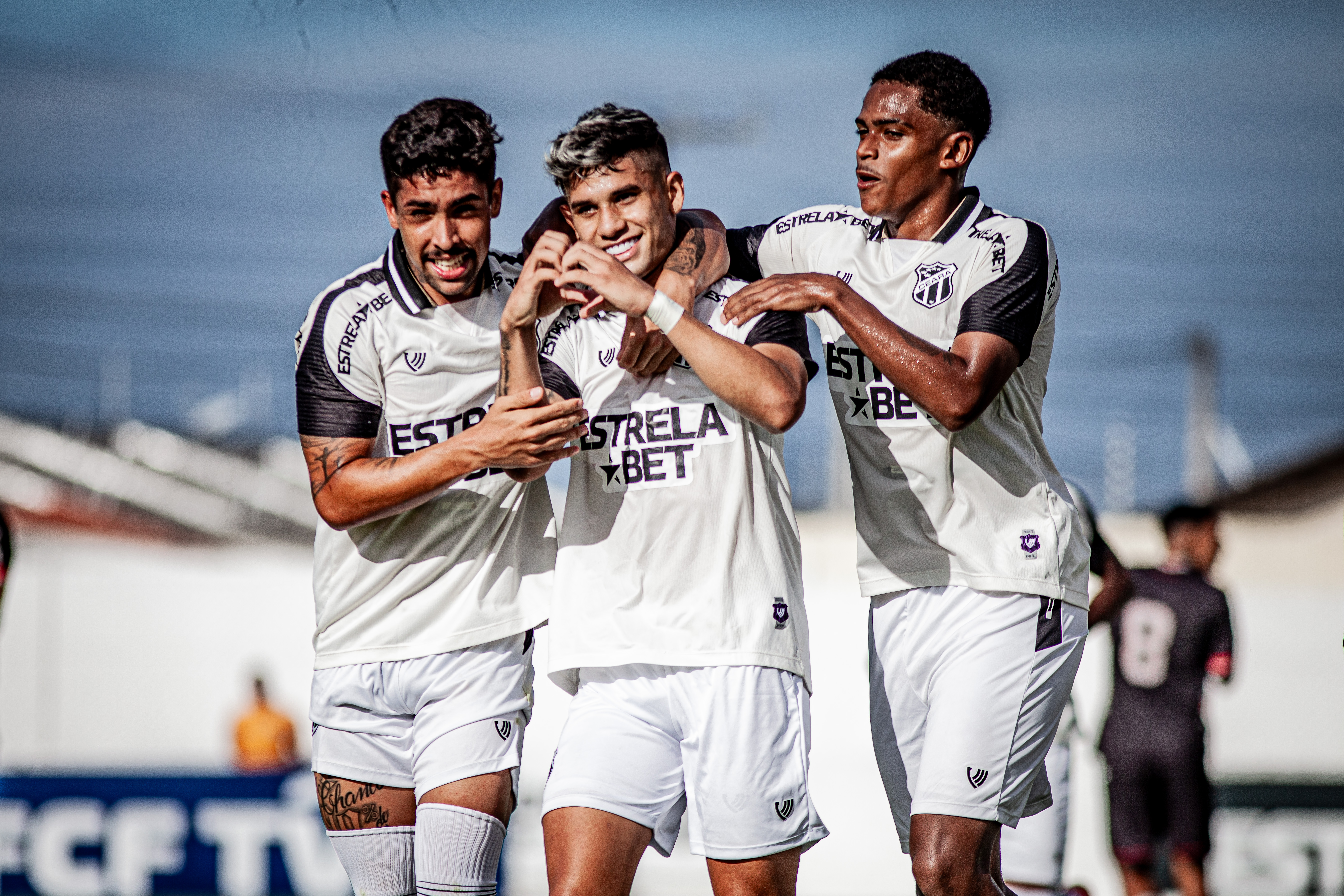 Sub-20: Na Cidade Vozão, Ceará vence o Ferroviário por 3 a 2 pelo Campeonato Cearense
