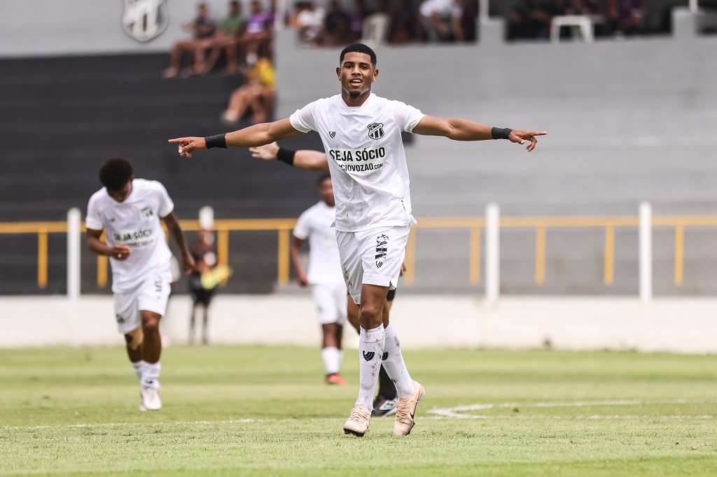 Artilheiro do Campeonato Cearense Sub-20, Zé Antônio celebra: “Agradeço a Deus”