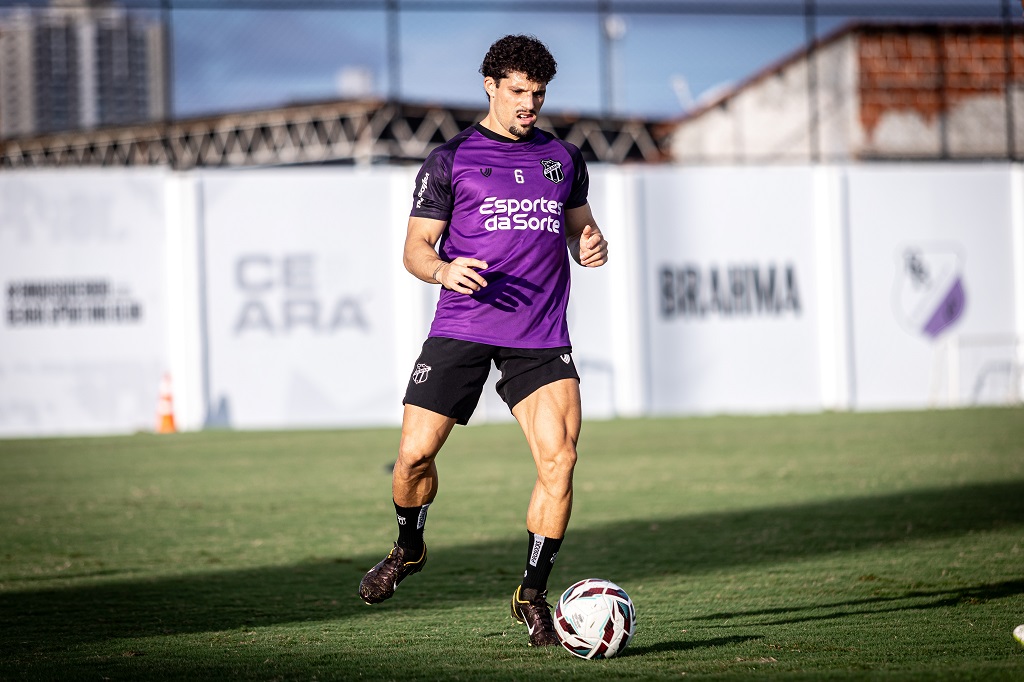 Ceará realiza mais uma atividade em Porangabuçu e fecha trabalhos para duelo com o Náutico