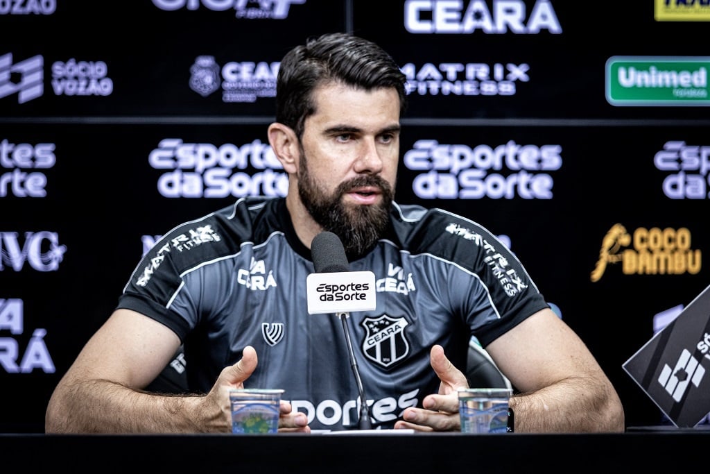 Fernando Miguel fala de duelo com o Atlético/MG e cita importância da Nação Alvinegra: “Tem feito uma diferença muito grande"