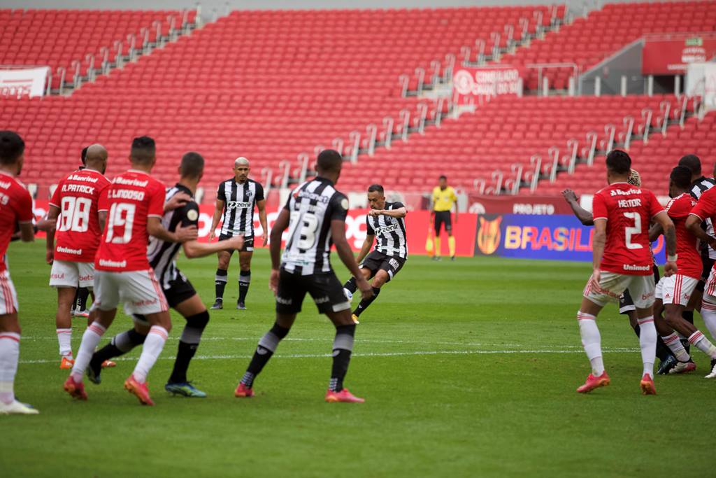Série A: Fora de casa, Ceará joga bem, mas empata com o Internacional em 1x1