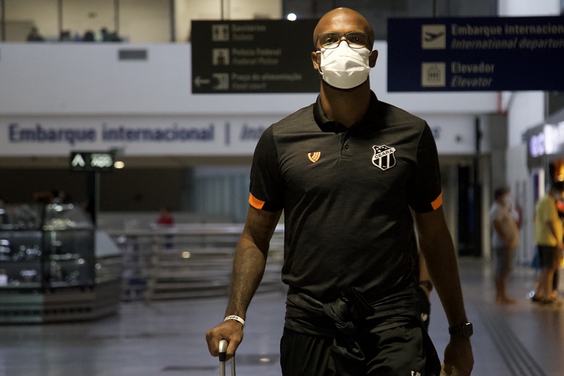 Ceará embarca para enfrentar o Palmeiras, pelo Campeonato Brasileiro