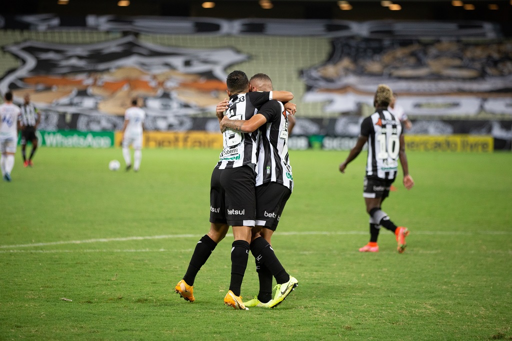 Série A: Ceará se impõe no segundo tempo e vence o Clássico-Rei por 3x1