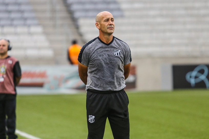 Ceará acerta retorno do preparador físico Flávio de Oliveira
