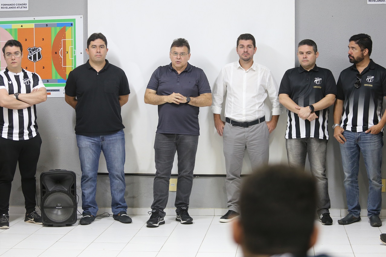 Presidente Robinson de Castro abre calendário de atividades das categorias de base para 2020