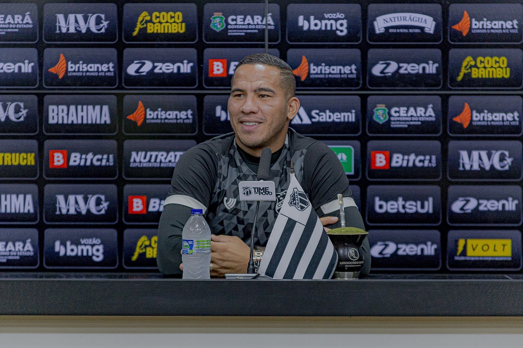 Jael: “A partir do primeiro jogo com a presença de público, fiquei impactado com a forma na qual o torcedor abraçou o clube”