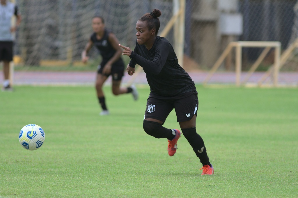 Fut. Feminino: Meninas do Vozão realizam quinto jogo-treino da pré-temporada