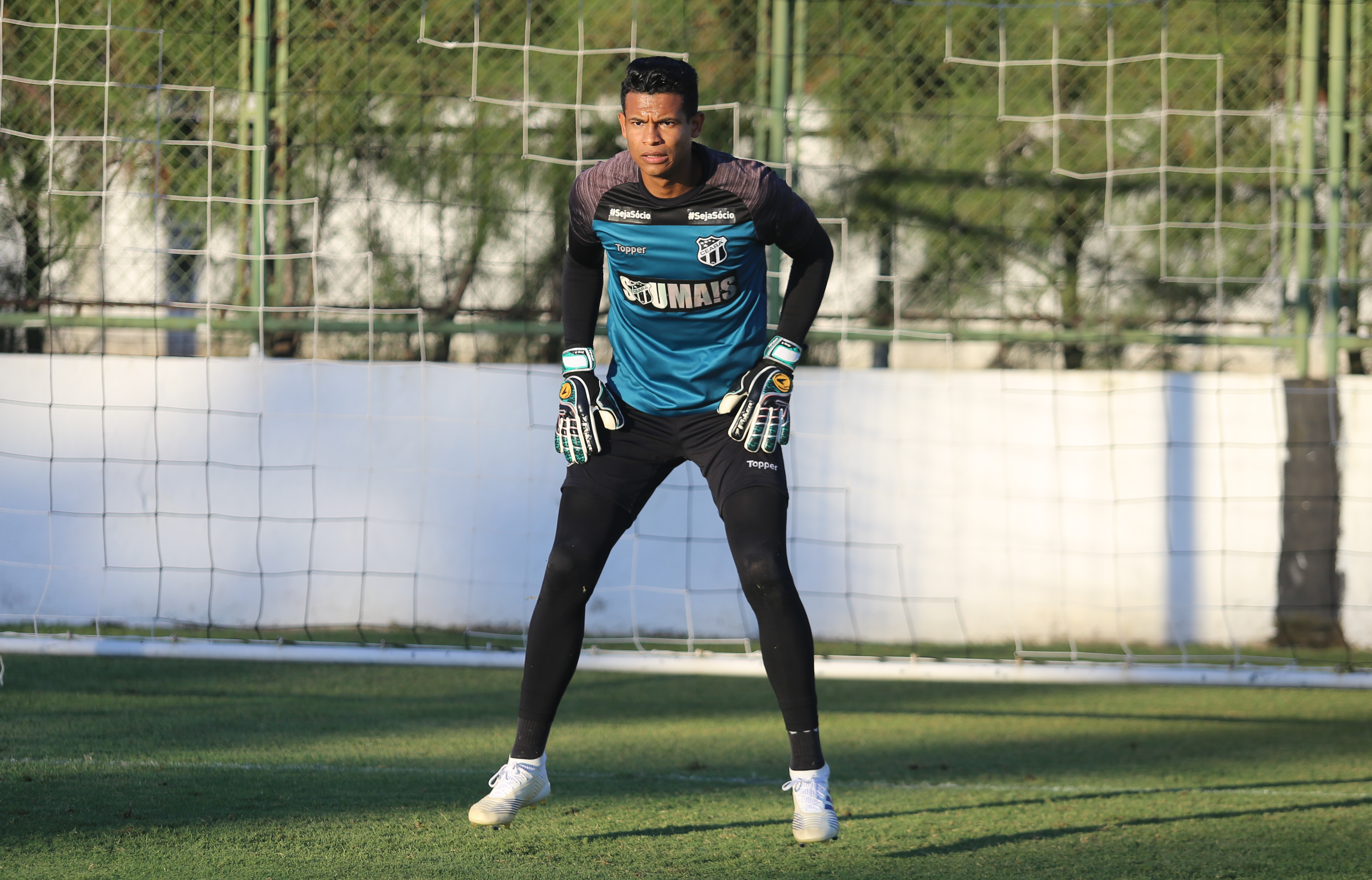 Focado na partida contra o Vasco, Ceará treina nesta manhã em Porangabuçu