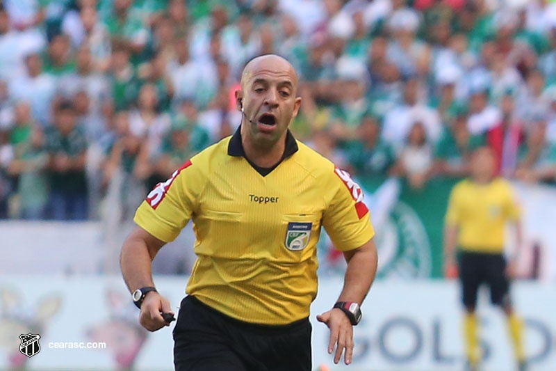 Série A: Gaúcho Jean Pierre Gonçalves Lima apitará Santos x Ceará