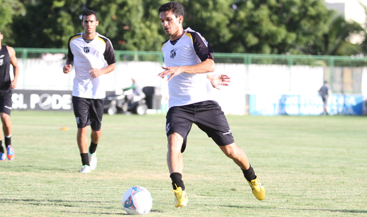 Recuperado, Magno Alves trabalhou normalmente com o grupo