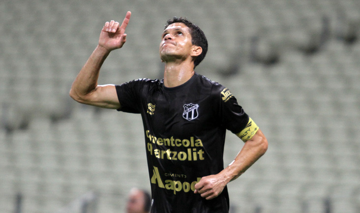 Magno Alves compara goleada diante do Vila Nova com desabafo