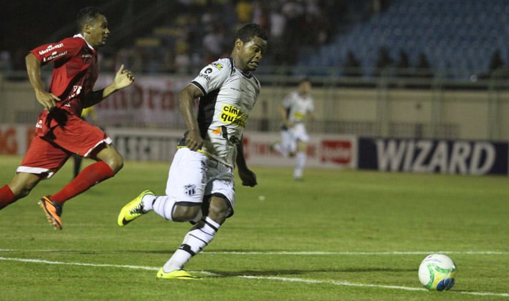 Pensando no Joinville, Nikão afirma: “Precisamos voltar bem”
