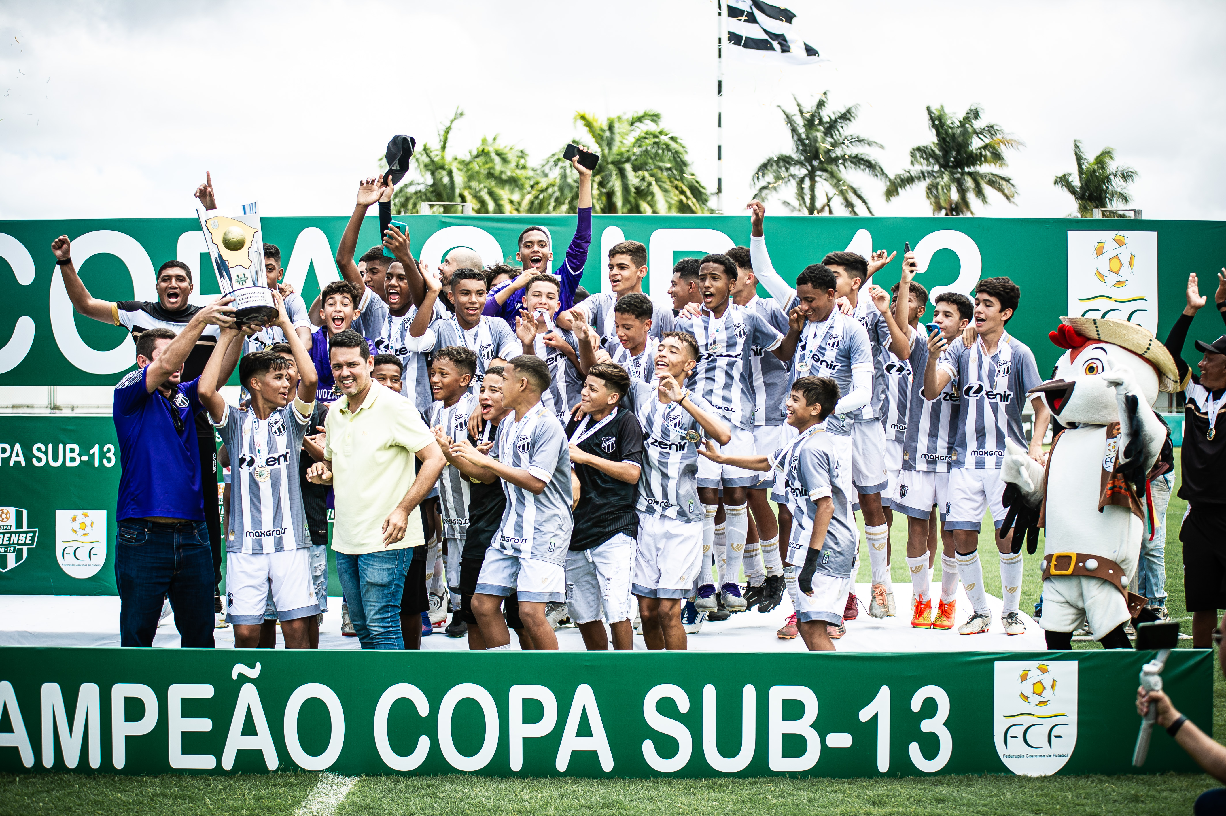 Sub-13: Ceará vence Pague Menos e garante o título invicto do Campeonato Cearense