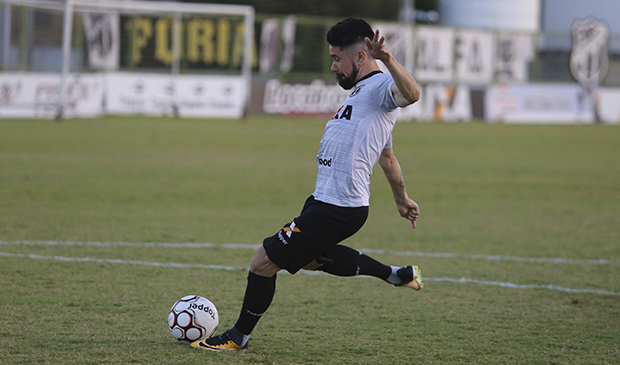 Com treino aberto, elenco alvinegro finaliza preparação para jogo contra o Náutico