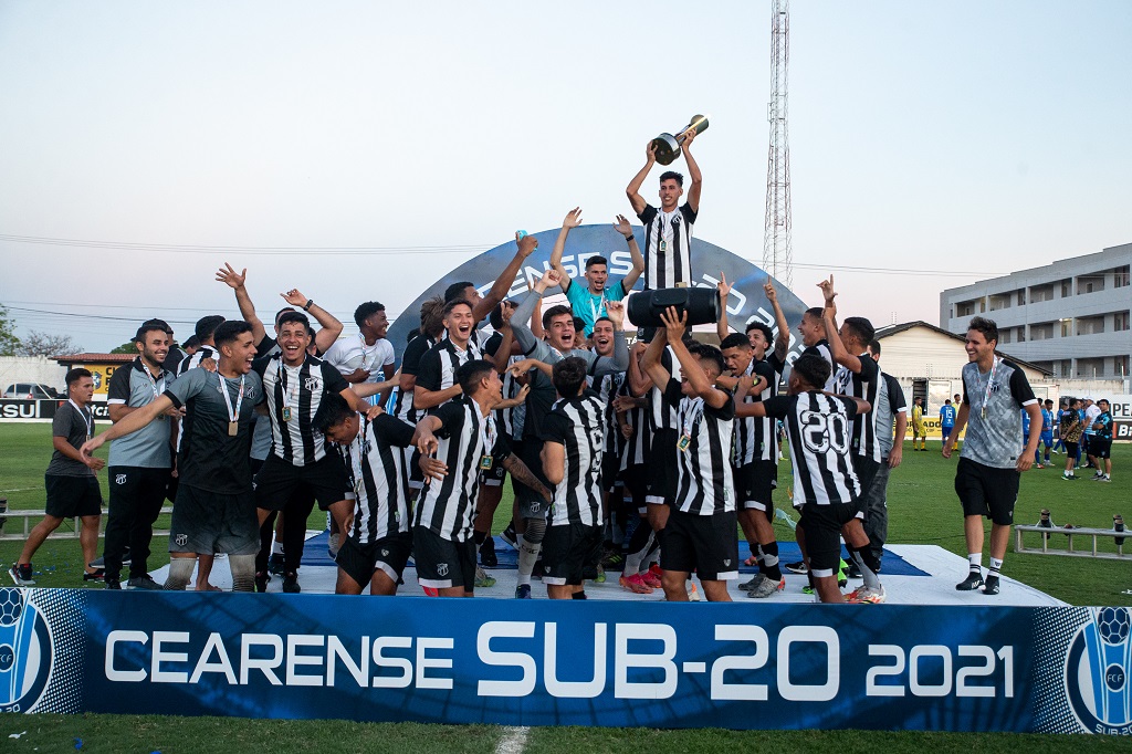 Sub-20: No dia seguinte ao título estadual da categoria, Juca Antonello fala sobre sua primeira conquista à frente do Vozão