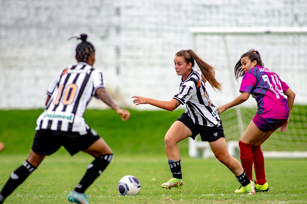 Fut. Feminino: Na Cidade Vozão, Ceará goleia o Arsenal por 8x0