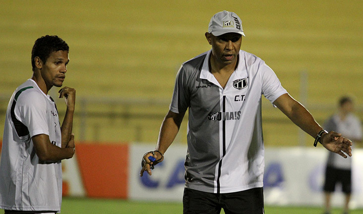 No estádio Passo das Emas, Ceará finalizou preparação