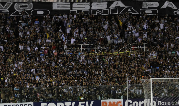 Venda de ingressos para Ceará x Chapecoense será nas lojas e no PV
