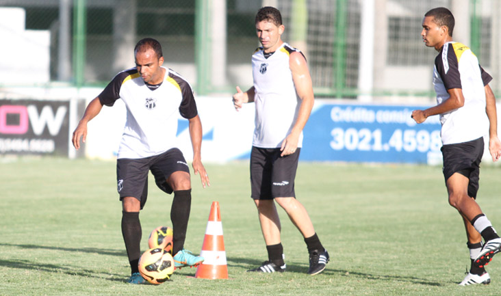 Elenco do Vovô se reapresentou nesta tarde, em Porangabuçu