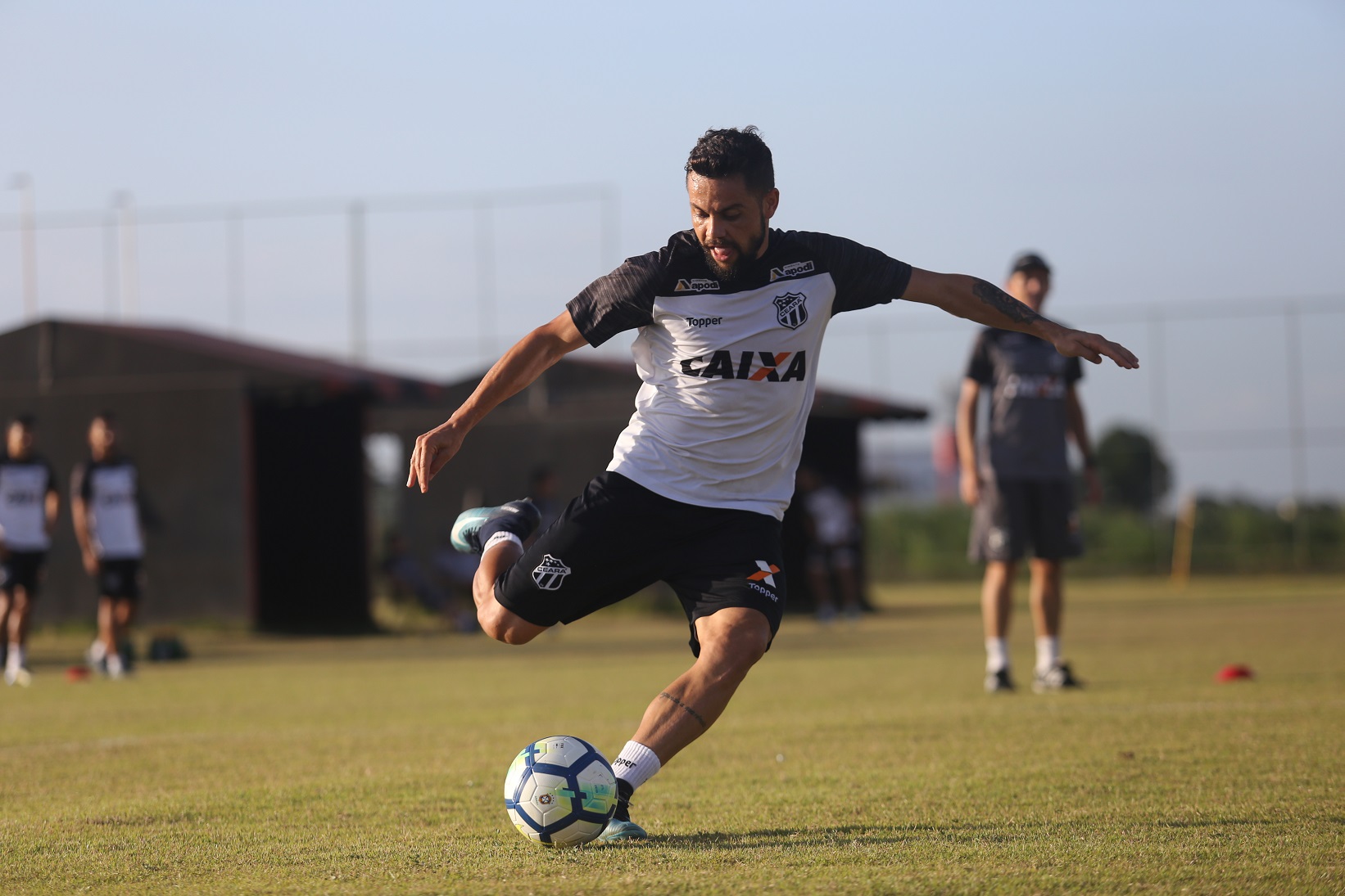 Em Salvador, elenco alvinegro realiza treinos recuperativos e de finalização