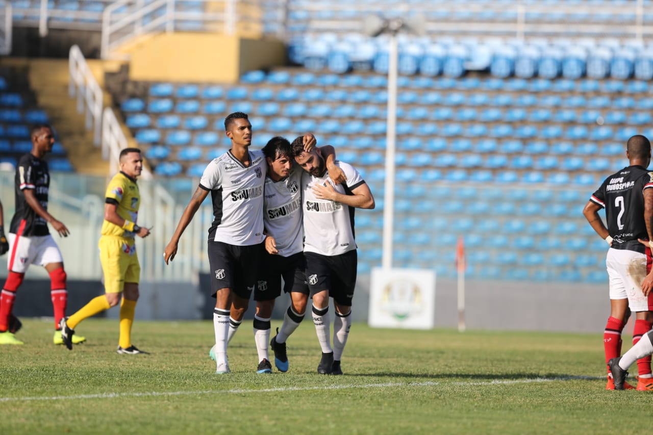 De virada, Ceará vence Clássico da Paz. Gaúcho e Eduardo marcaram os gols do Vozão