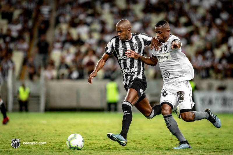 Ceará é o único time da Série A que não tomou nenhum cartão vermelho 